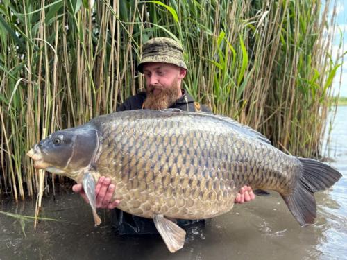 33 - Mateusz Chodorowski